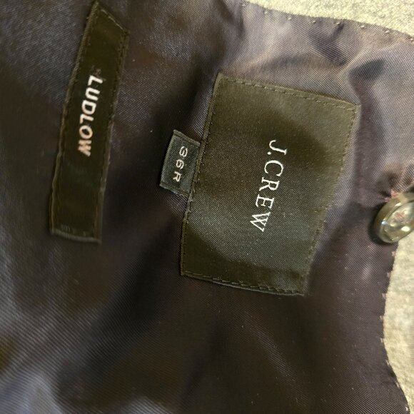 J.CREW new blazer, LUDLOW cut - Picture 16 of 16